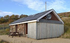 Mango Ponys Bothy - Uk31959